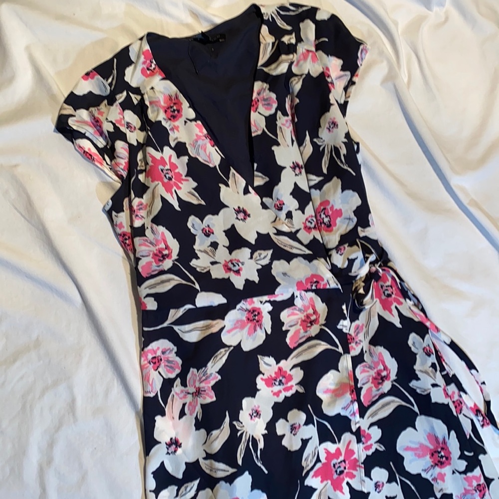New Banana Republic Floral Wrap Dress 4